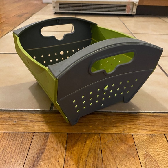 Fozzils flat snap basket for produce durable Think flat™ Mini Colander - Picture 3 of 6